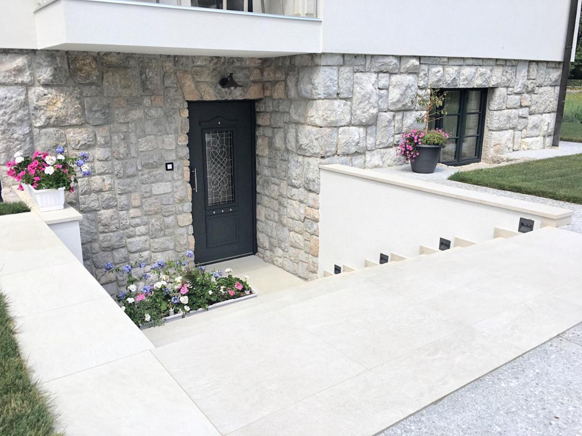 Vila Ula La Luxury Apartments Bled Bagian luar foto