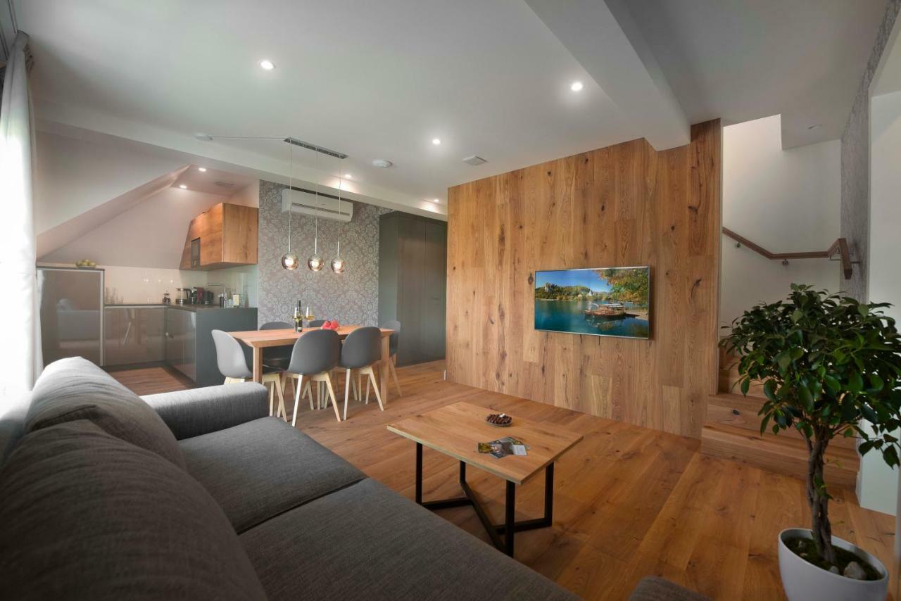 Vila Ula La Luxury Apartments Bled Bagian luar foto
